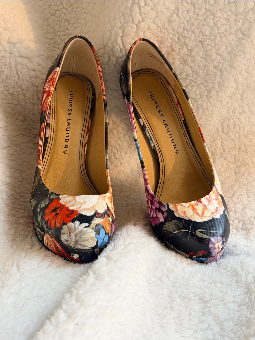 Vintage Chinese Laundry Floral Print Platform Pump Heels – Women's Size 8.5